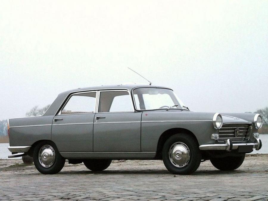  Peugeot 404 Berline 1966 года  (фото 7 из 16)
